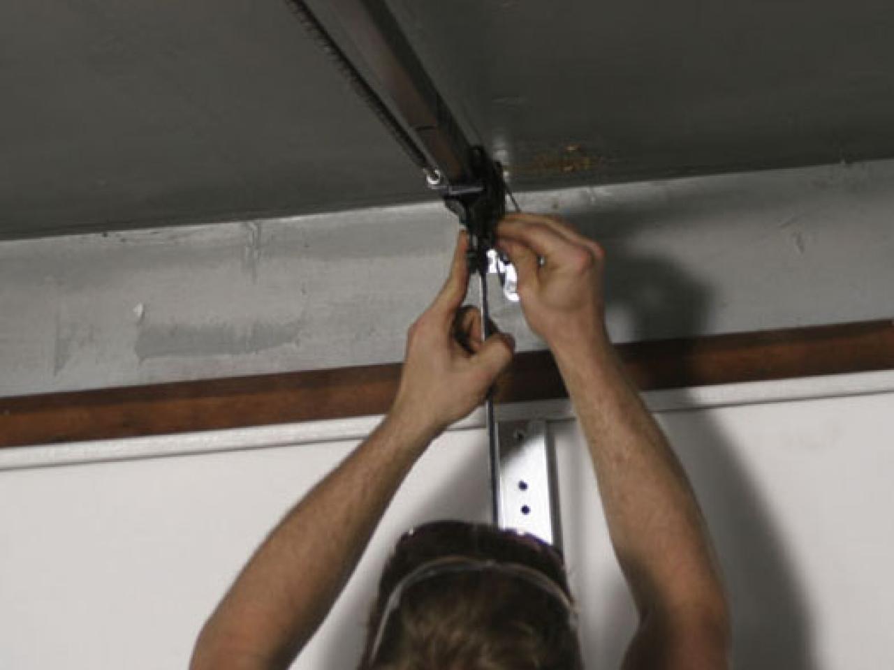 Garage-Door-Opener-Belt-Services2