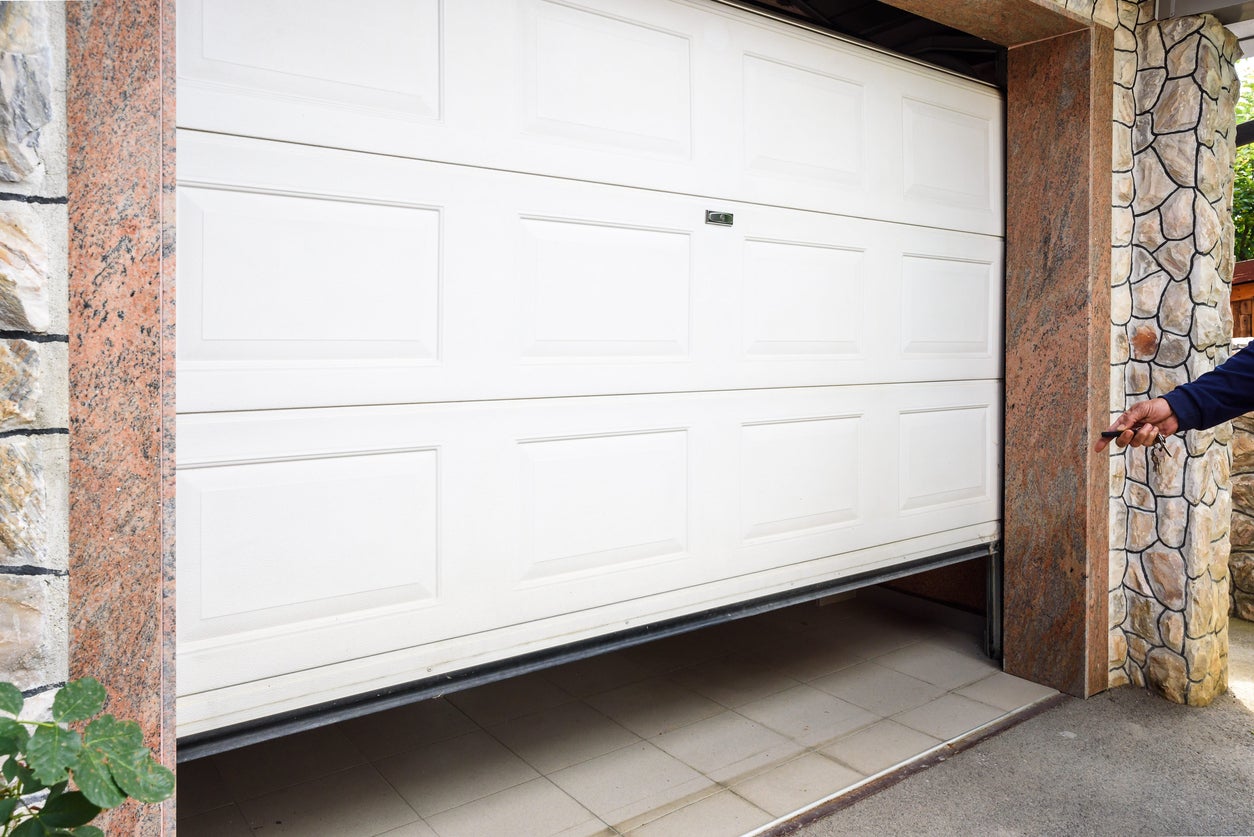 Garage-Door-Opener-Services