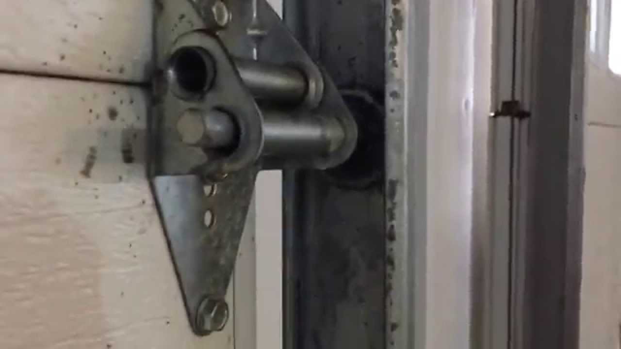 Garage-Door-Rollers-Services